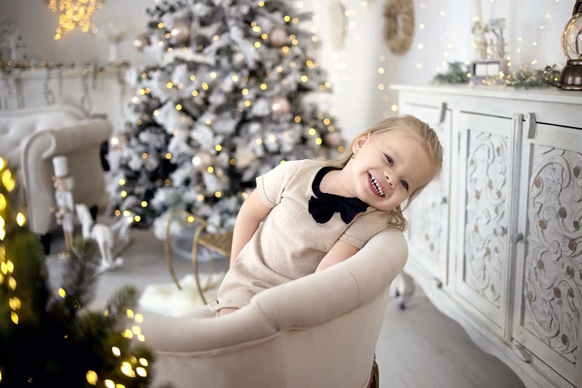 Karácsonyi fotózás díszlettel és világítással